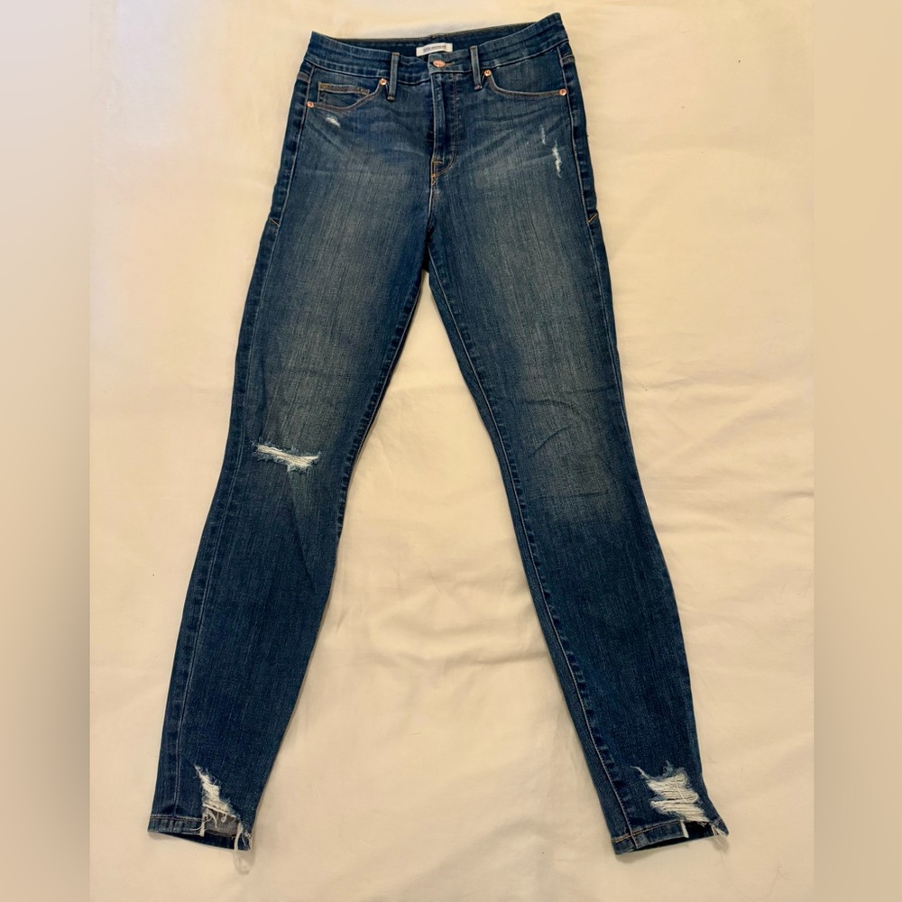 Good American “Good Waist Chewed Hem” Dark Blue Skinny Jeans